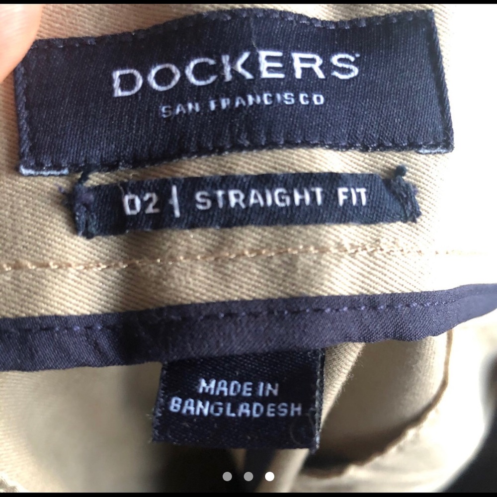 Dockers - Picture 3 of 3